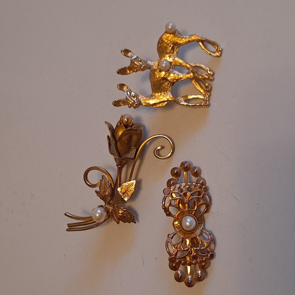 Vintage Brooch Bundle